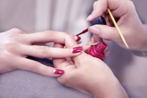Где и как переучиться по профессии, специальности ногтевой сервис